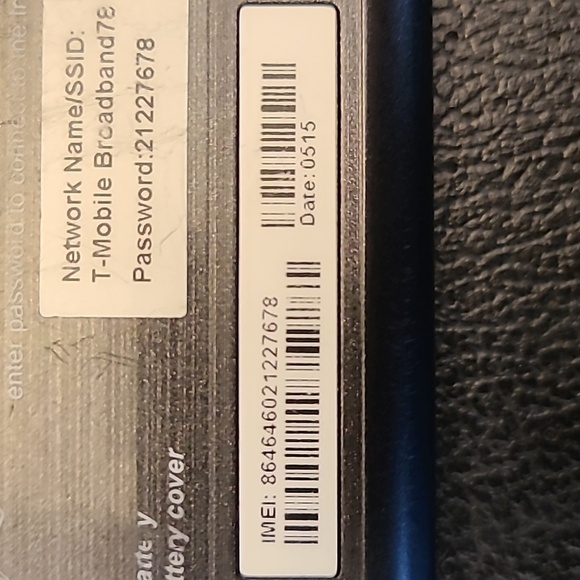 T mobile ZTE MF915 hot spot - Picture 4 of 5